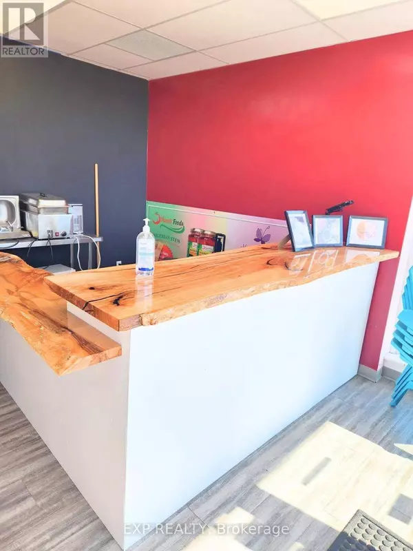 357 DUNDAS STREET, Woodstock (woodstock - North), ON N4S1B6