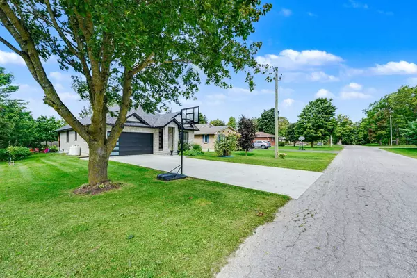 1105 Marietta ST, Howick, ON N0G 2X0