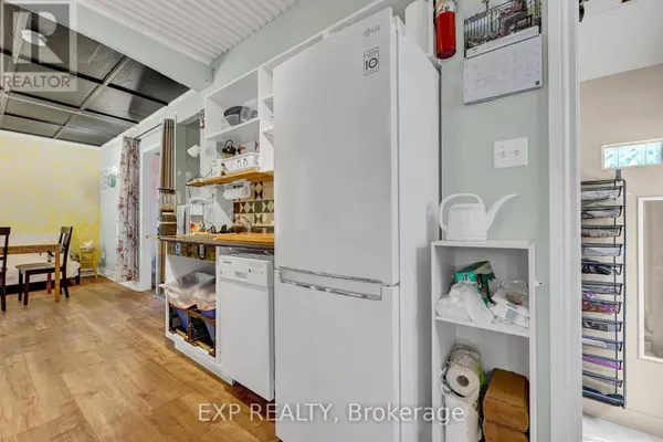 82 KEHL STREET, Kitchener, ON N2M3T9