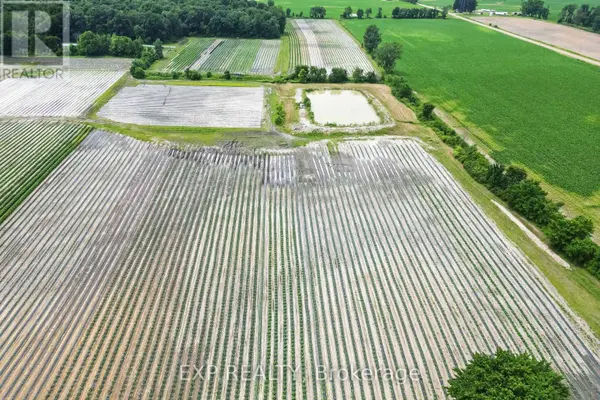 11 TUCKER STREET, Southwest Middlesex, ON N0L1Z0