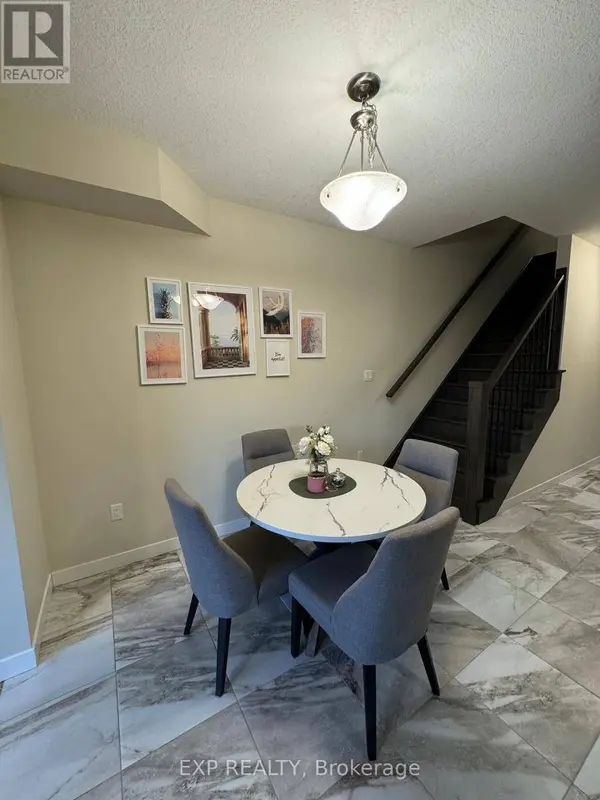 897 ROBERT FERRIE DRIVE, Kitchener, ON N2R0P2