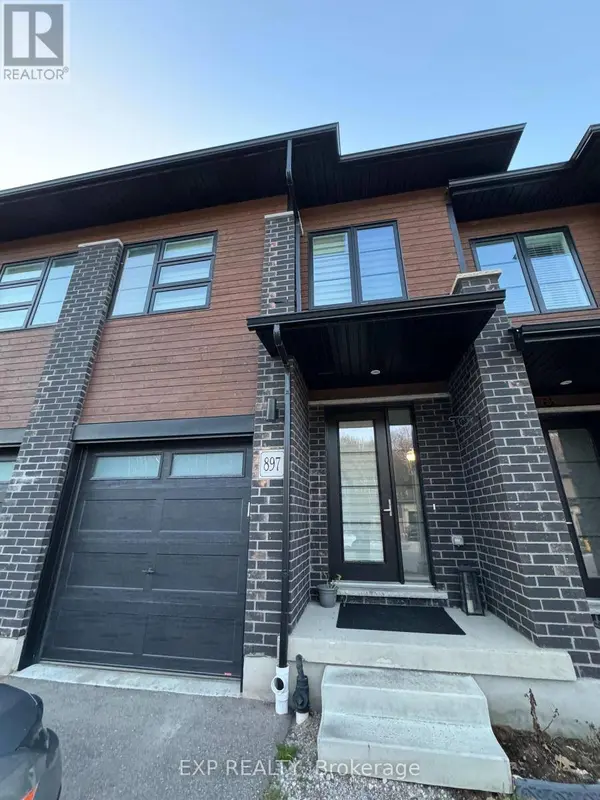 897 ROBERT FERRIE DRIVE, Kitchener, ON N2R0P2