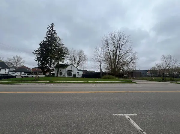 154 Robinson ST, Norfolk, ON N3Y 1X2