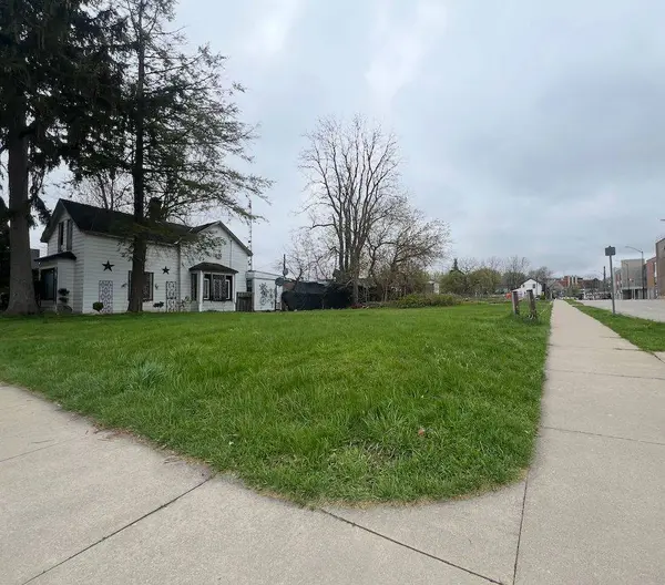154 Robinson ST, Norfolk, ON N3Y 1X2