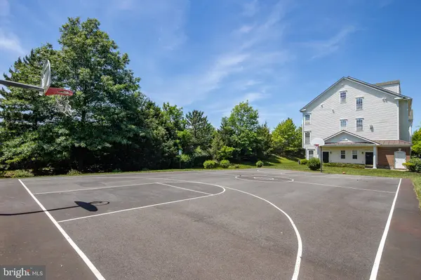 14483 MACON LN #261, Gainesville, VA 20155