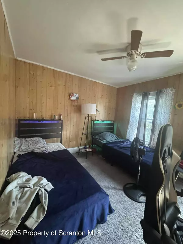 414 S 416 S Edwards CT, Scranton, PA 18504