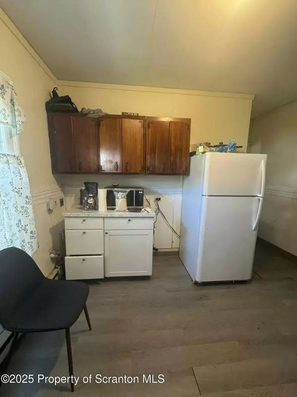 414 S 416 S Edwards CT, Scranton, PA 18504