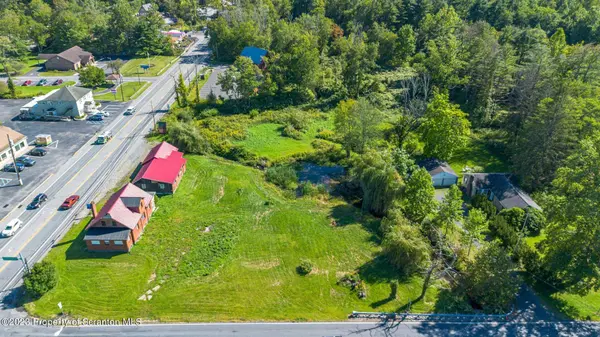 2990 Route 611, Tannersville, PA 18372
