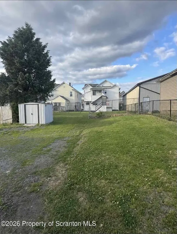 638 Willow ST, Scranton, PA 18505