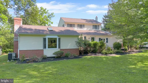 104 MENG RD, Schwenksville, PA 19473