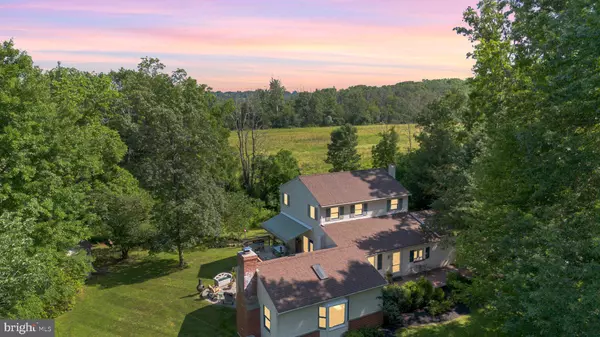 104 MENG RD, Schwenksville, PA 19473