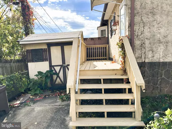 150 FORREST AVE, Norristown, PA 19401