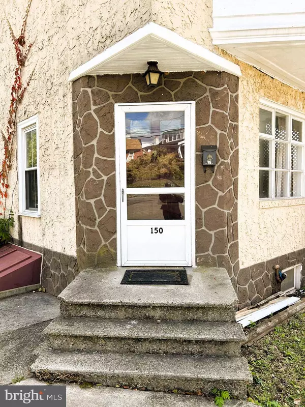 150 FORREST AVE, Norristown, PA 19401