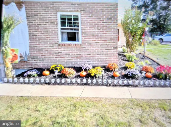 236 LEXINGTON RD, Schwenksville, PA 19473