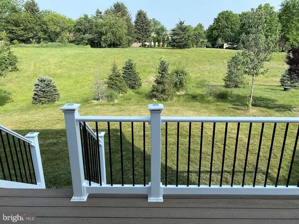 122 GARRETT LN, Gilbertsville, PA 19525