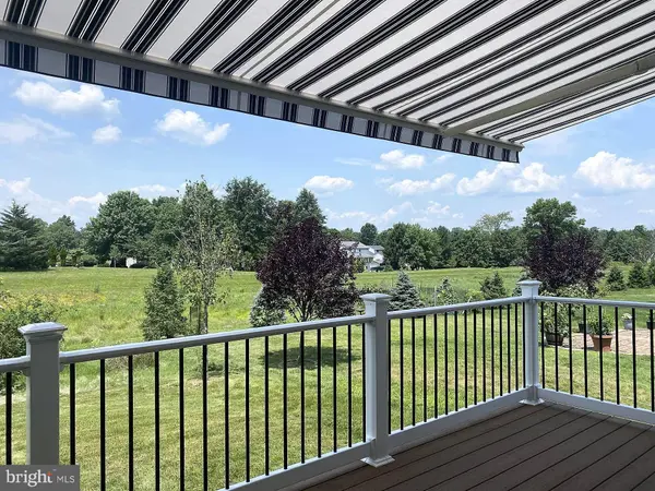 122 GARRETT LN, Gilbertsville, PA 19525