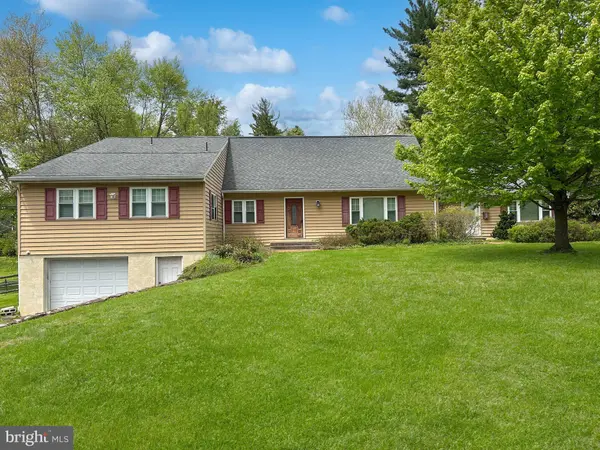 205 OAK LN, West Chester, PA 19382