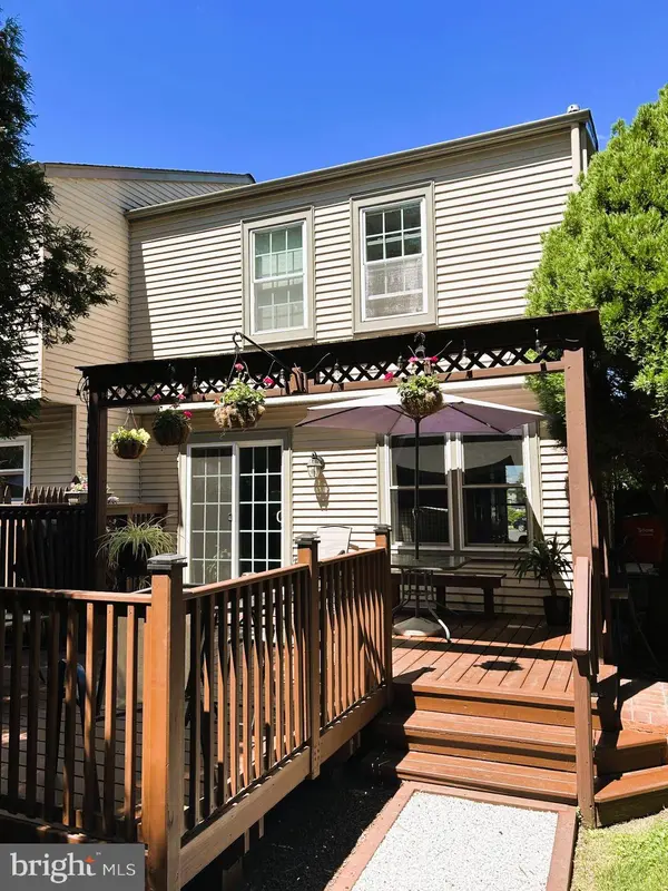 32 STEEPLECHASE CIR, Horsham, PA 19044