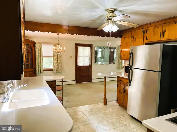 19 CEPP RD, Perkiomenville, PA 18074