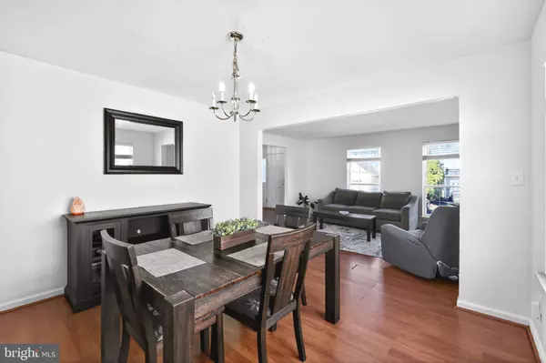 116 ARROWHEAD DR, Burlington, NJ 08016