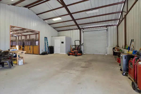 8636 Morgan Rd, Blue Ridge, TX 75424-4589