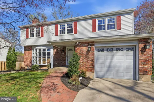 221 VALLEY DR, Yardley, PA 19067