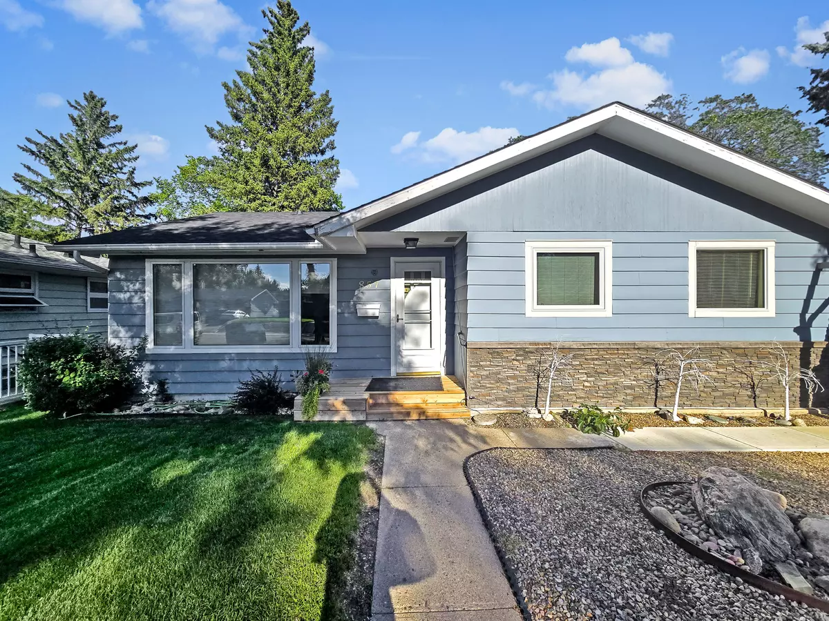 Swift Current, SK S9H 2T6,857 10th Ave NE