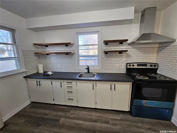 399 9th Ave NW, Swift Current, SK S9H 1A8