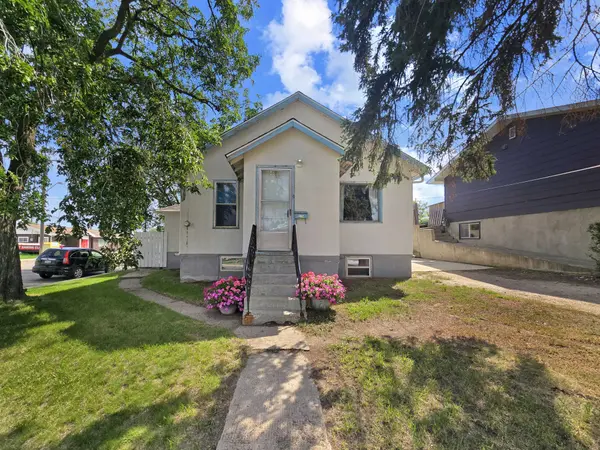 275 5th Ave NE, Swift Current, SK S9H 2L3