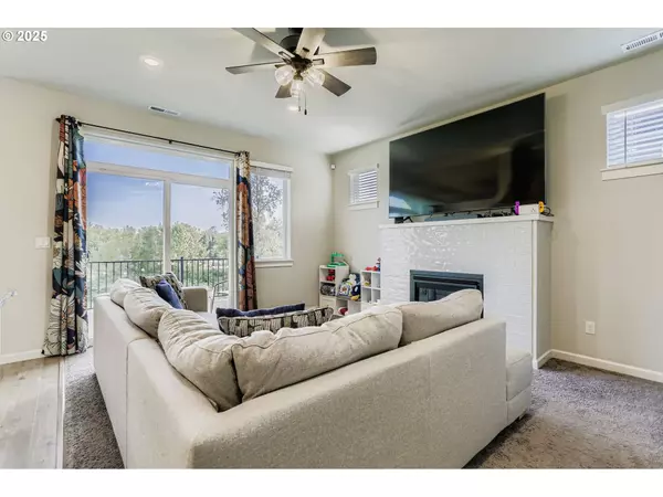 1294 19TH AVE, Forest Grove, OR 97116