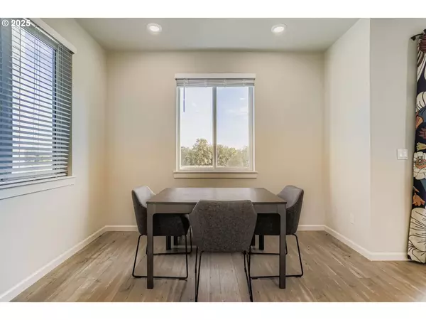 1294 19TH AVE, Forest Grove, OR 97116