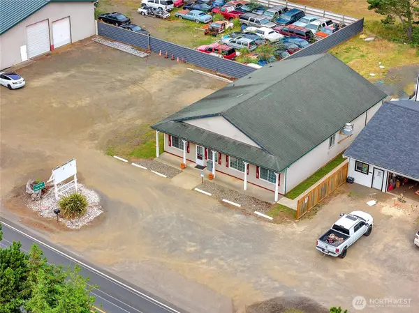 21712 Pacific Way, Ocean Park, WA 98640