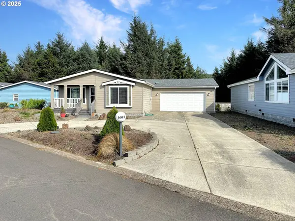 6010 NE EVERGREEN LN, Newport, OR 97365