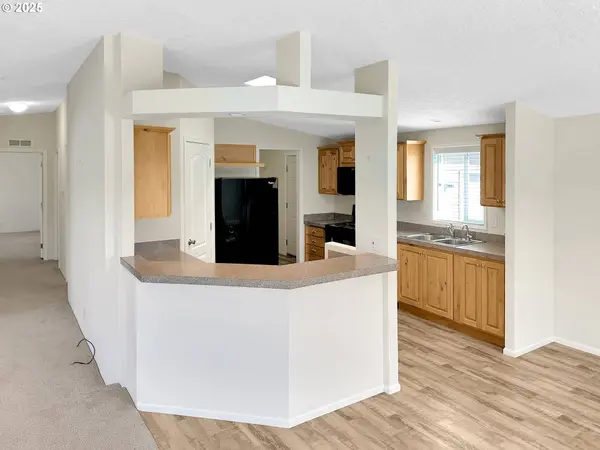 6010 NE EVERGREEN LN, Newport, OR 97365