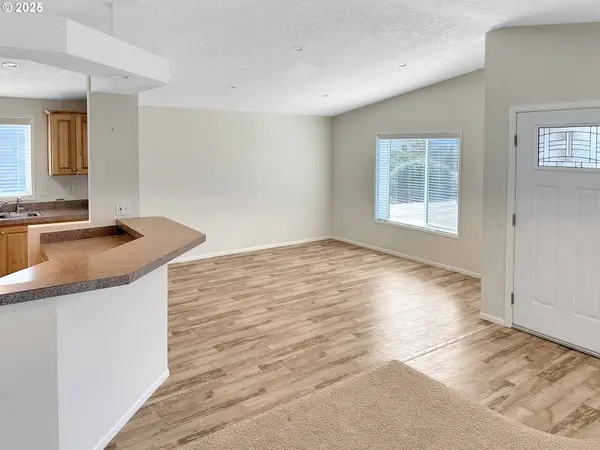 6010 NE EVERGREEN LN, Newport, OR 97365