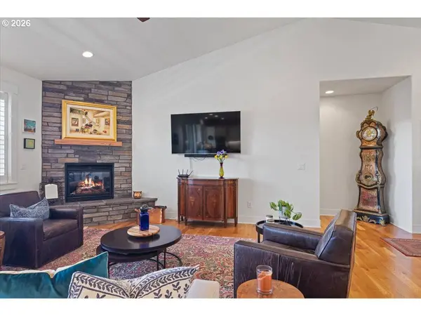 2221 TUSCANA AVE, Salem, OR 97301