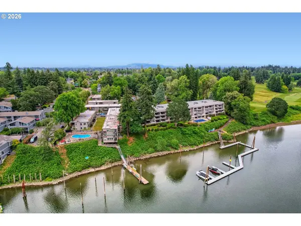 790 SE WEBBER ST #213, Portland, OR 97202