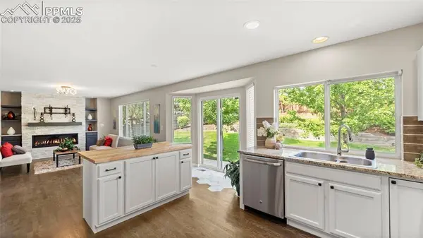 1232 Berganot TRL, Castle Pines, CO 80108