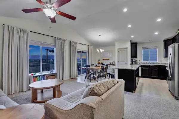 6786 Volga Dr, Colorado Springs, CO 80925-9660