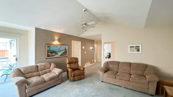 10172 141 ST #105, Surrey, BC V3T 4P6