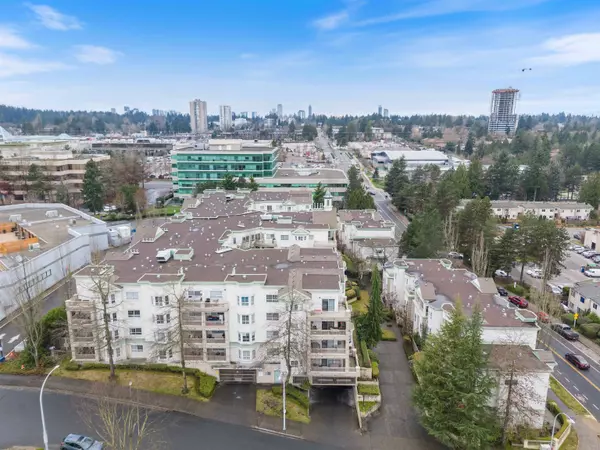 15268 105 AVE #218, Surrey, BC V3R 0W8