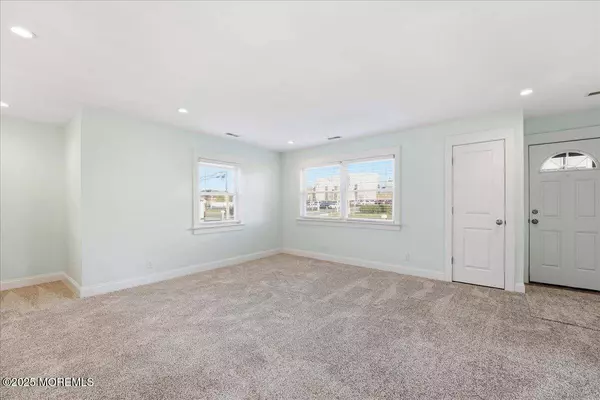 674 Park Avenue, Freehold, NJ 07728