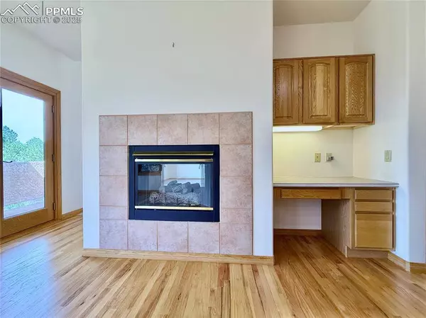 10315 Burgess RD, Colorado Springs, CO 80908