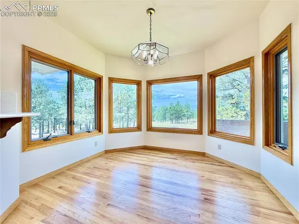 10315 Burgess RD, Colorado Springs, CO 80908