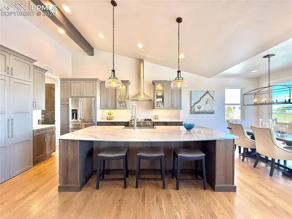 17364 Pond View PL, Colorado Springs, CO 80908