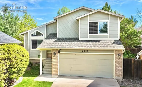 6220 Flat Iron CT, Colorado Springs, CO 80922