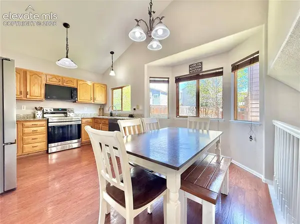 6220 Flat Iron CT, Colorado Springs, CO 80922