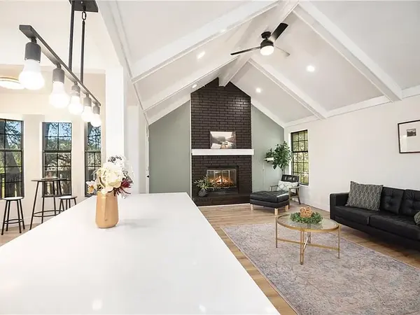 13304 Corrington Ave, Grandview, MO 64030-3335