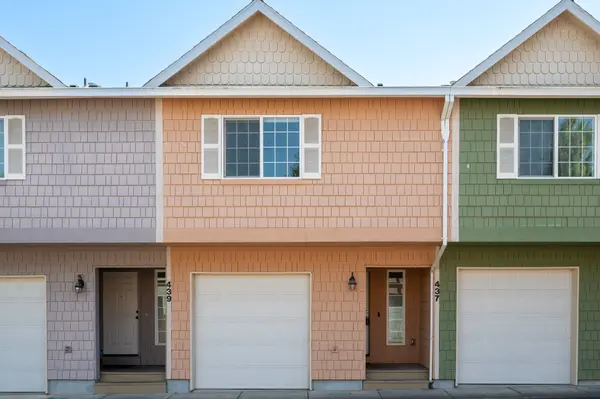 437 Harris Ln #11, Oregon City, OR 97045-2834