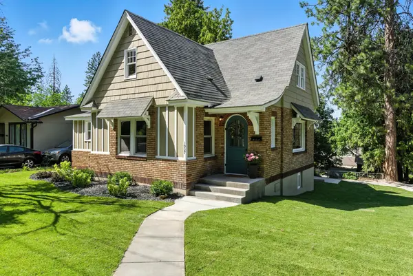 1927 E 17th Ave, Spokane, WA 99203-3640